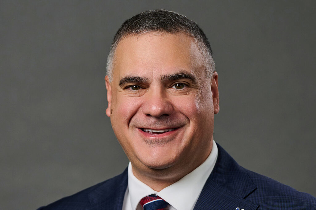 Mike Unes Profile Picture
